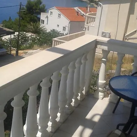 Apartment By The Sea Zivogosce - Porat, Makarska - 13853 *